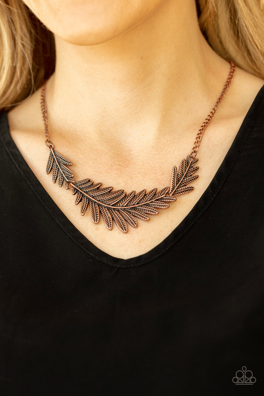 Feather sale necklace paparazzi