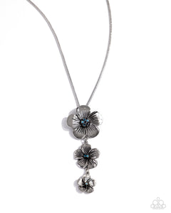 wallflower-whimsy-blue-necklace-paparazzi-accessories