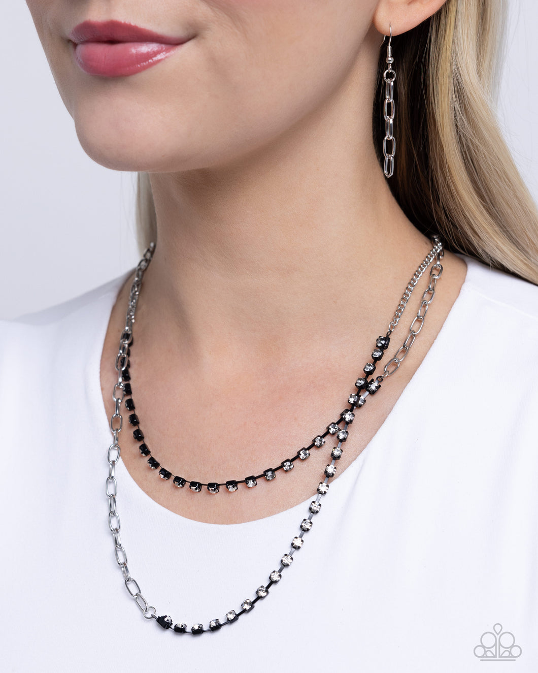 Boxy Brilliance - Black Necklace - Paparazzi Accessories