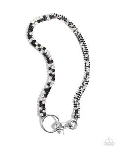 chic-connection-silver-necklace-paparazzi-accessories