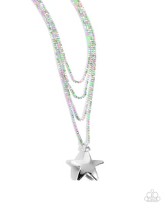 seize-the-stars-green-necklace-paparazzi-accessories