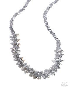 flickering-fashion-silver-necklace-paparazzi-accessories