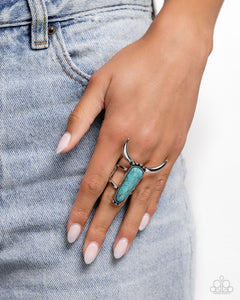 Longhorn Luxe - Blue Ring - Paparazzi Accessories