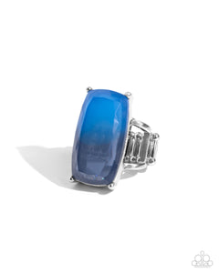 dramatic-duo-blue-ring-paparazzi-accessories