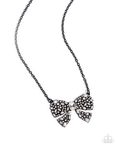 bewitching-bow-black-necklace-paparazzi-accessories