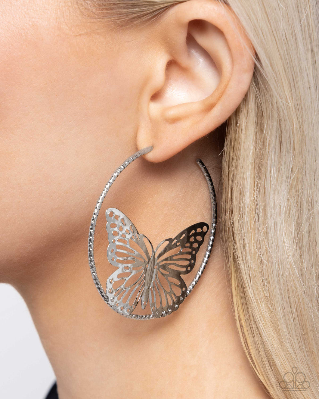 Aerial Alias - Silver Earrings - Paparazzi Accessories