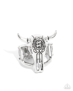 whimsical-wildlife-silver-ring-paparazzi-accessories