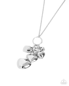 heart-haul-silver-necklace-paparazzi-accessories