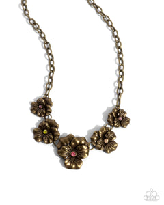 blatant-botanicals-brass-necklace-paparazzi-accessories