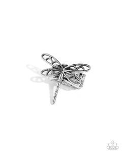 dragonfly-depth-silver-ring-paparazzi-accessories