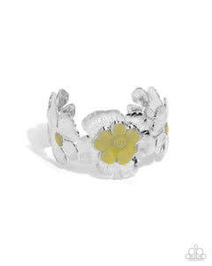 floral-foundation-yellow-bracelet-paparazzi-accessories