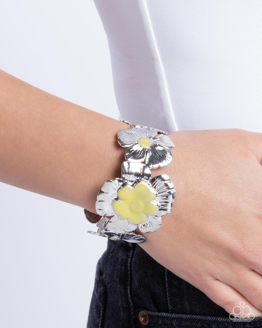 Floral Foundation - Yellow Bracelet - Paparazzi Accessories