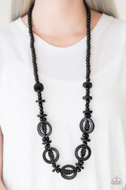 fiji-foxtrot-black-necklace-paparazzi-accessories