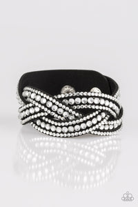 bring-on-the-bling-black-bracelet-paparazzi-accessories