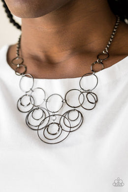 break-the-cycle-black-necklace-paparazzi-accessories