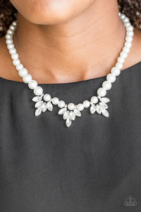 society-socialite-white-necklace-paparazzi-accessories