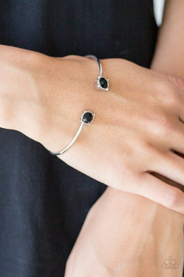 new-traditions-black-bracelet-paparazzi-accessories