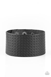 wild-wrangler-black-bracelet-paparazzi-accessories