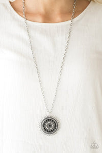 lost-sol-black-necklace-paparazzi-accessories