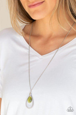 teardrop-tranquility-green-necklace-paparazzi-accessories