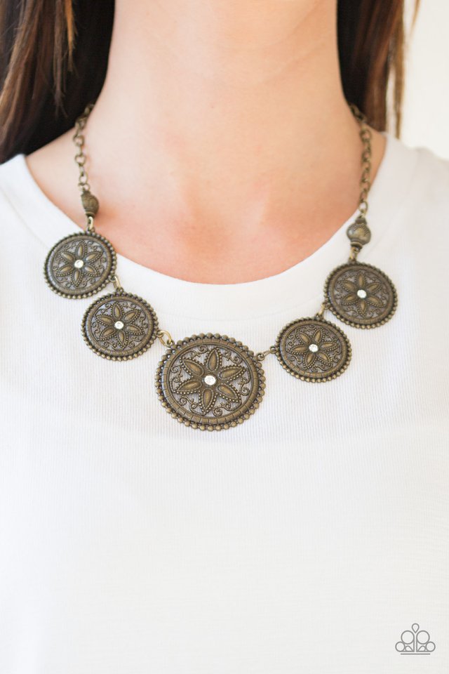 written-in-the-star-lilies-brass-necklace-paparazzi-accessories
