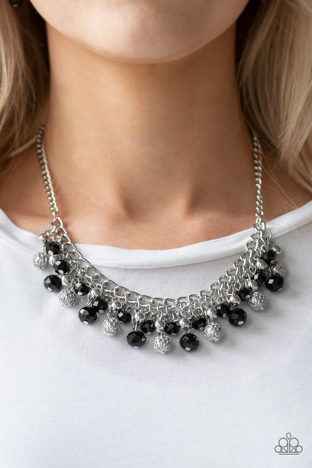 Party Spree - Black Necklace - Paparazzi Accessories