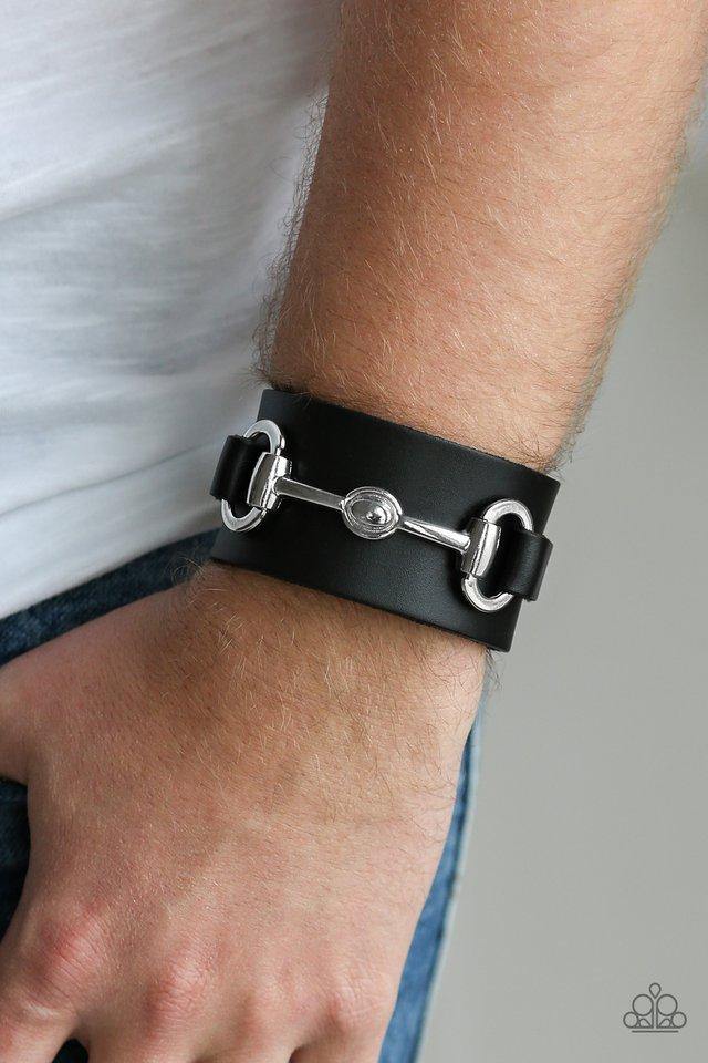 biker-band-black-bracelet-paparazzi-accessories