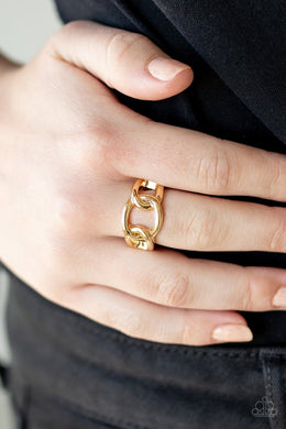 well-connected-gold-ring-paparazzi-accessories