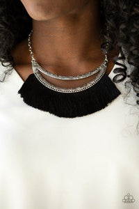 the-mane-event-black-necklace-paparazzi-accessories