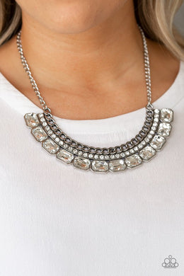 killer-knockout-white-necklace-paparazzi-accessories