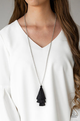 triple-the-tassel-black-necklace-paparazzi-accessories