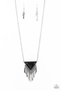 black-necklace-2-32-0320-paparazzi-accessories