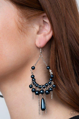party-planner-posh-blue-earrings