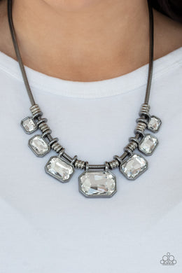 Urban Extravagance - Black Necklace - Paparazzi Accessories