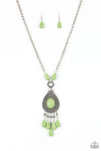 cowgirl-couture-green-necklace-paparazzi-accessories