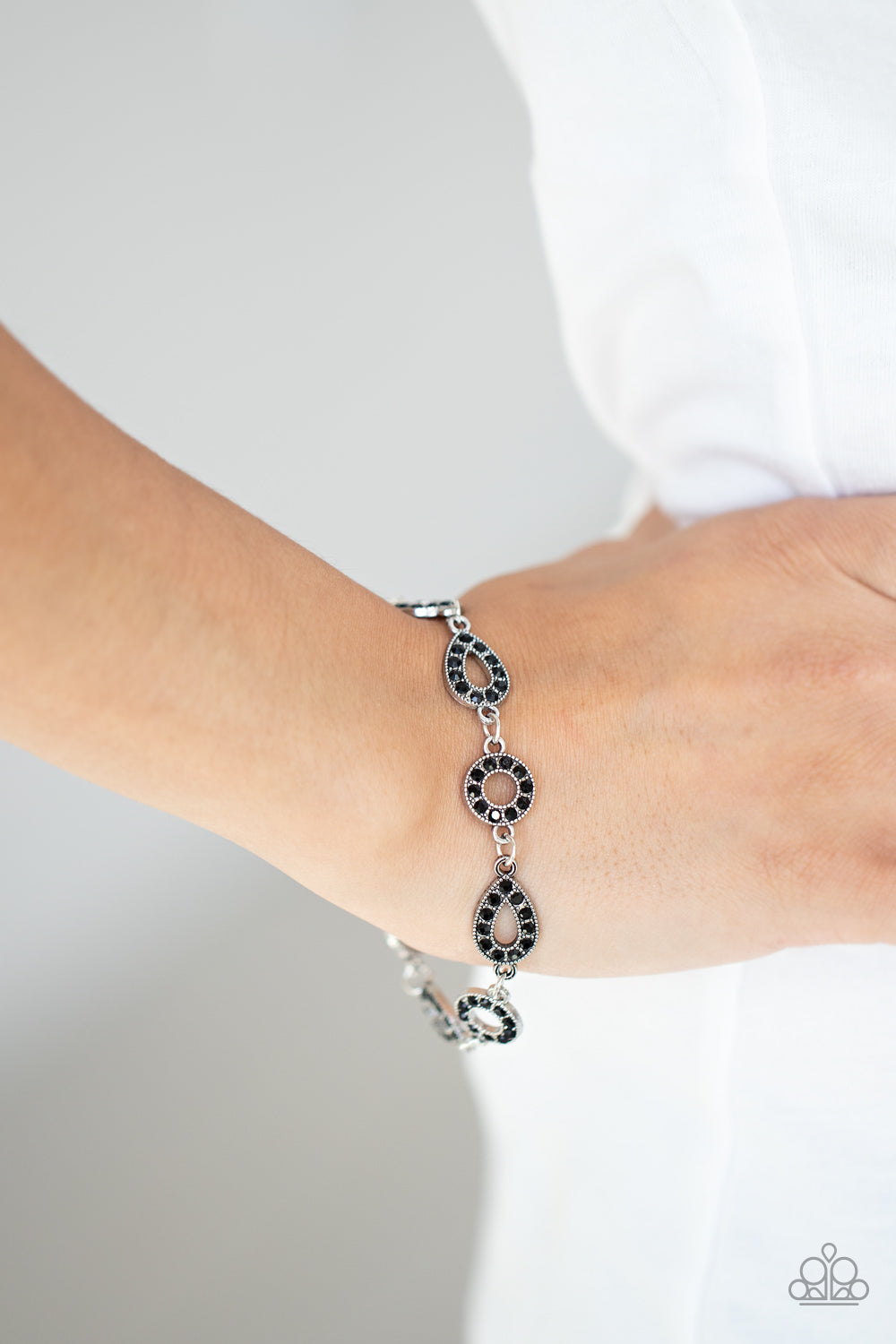 Royally Refined - Black Bracelet - Paparazzi Accessories