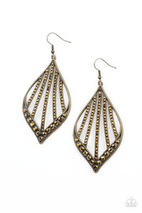 showcase-sparkle-brass-earrings-paparazzi-accessories