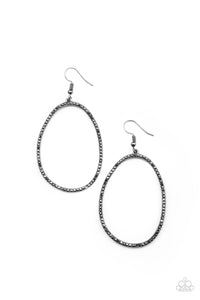 oval-ruled-black-774-paparazzi-accessories