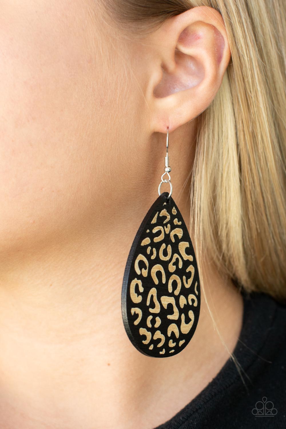 Suburban Jungle - Black Earrings - Paparazzi Accessories