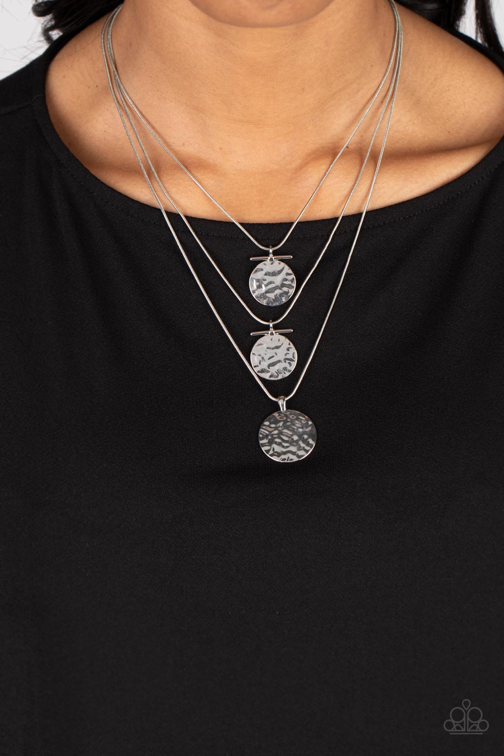 Dizzying Discs - Silver Necklace - Paparazzi Accessories