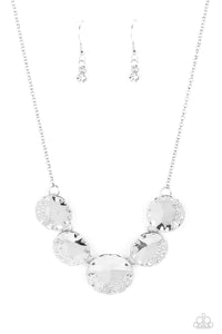 swanky-shimmer-white-necklace-paparazzi-accessories