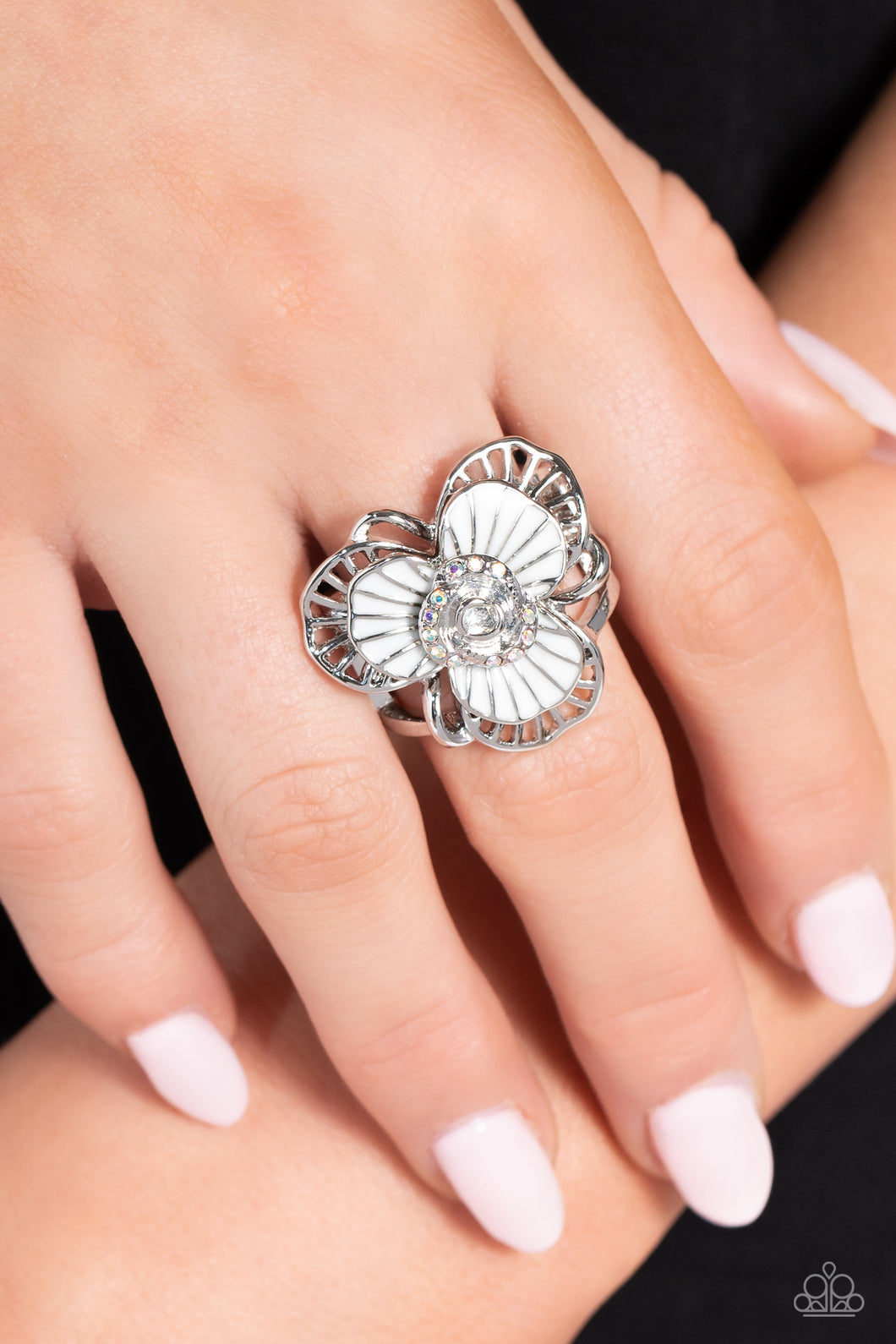 Tropical Trillium - White Ring - Paparazzi Accessories